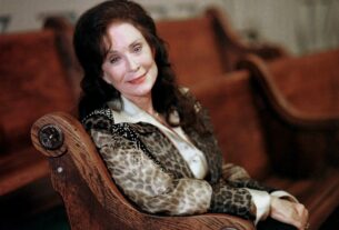 Loretta Lynn, estrela country, morre aos 90 anos | Música